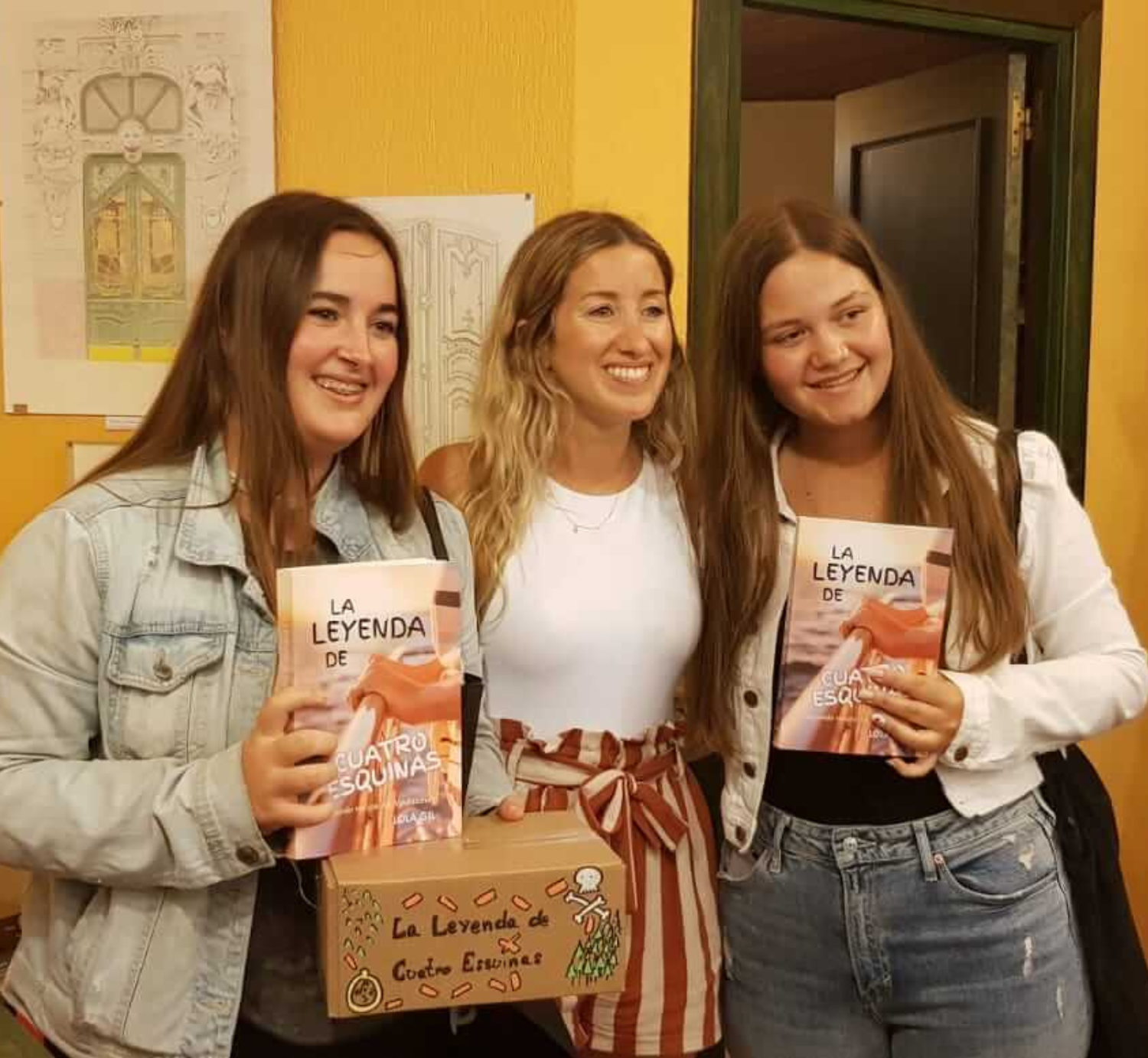 Presentación de la nueva novela juvenil La leyenda de Cuatro Esquinas de Lola Gil