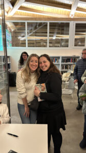 Presentación Esgos 16 años para estar contigo Lola Gil 23